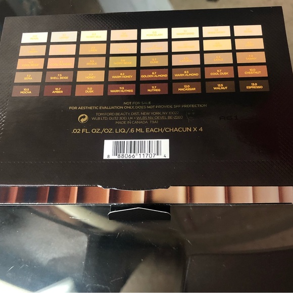 2X Tom Ford traceless soft matte foundation samples - Picture 4 of 5